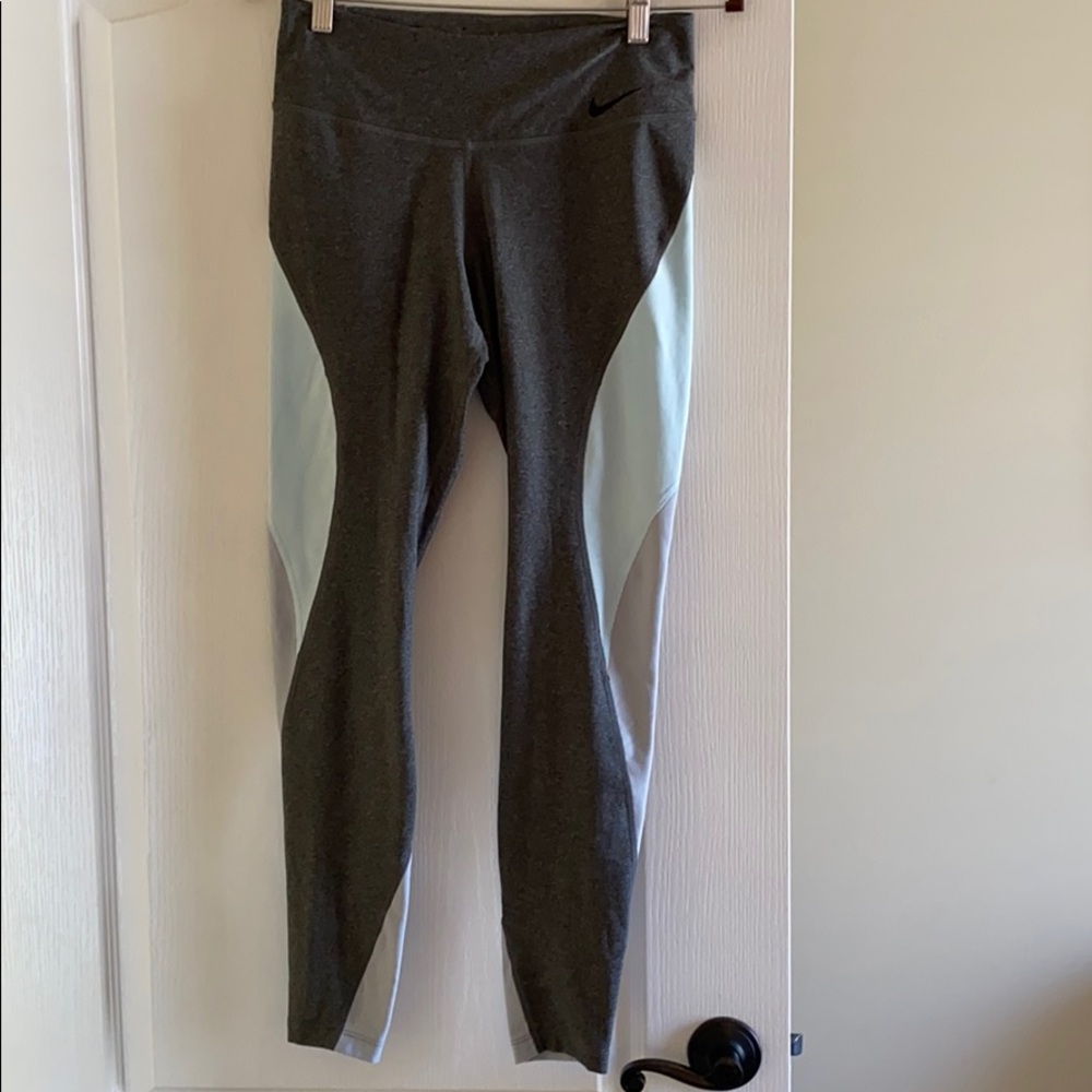 Nike athletic leggings